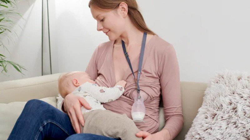 Breast & Bottle Feeding